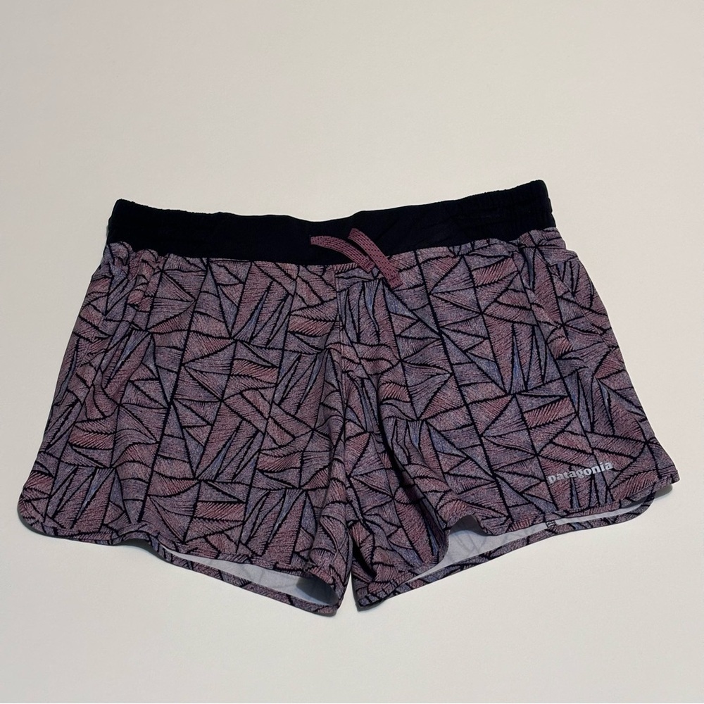 Patagonia Women's Nine Trails Shorts 6" Icy Geo Size (S)